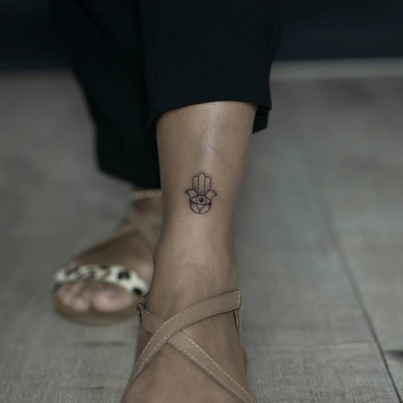 El tatuaje de la mano de Hamsa 1