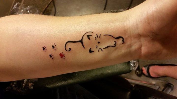 Pequeños diseños de tatuajes de bendición simples (136)