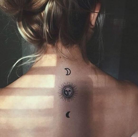 Tatuaje De Luna Pequeña