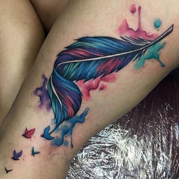 Tatuajes De Plumas De Colores