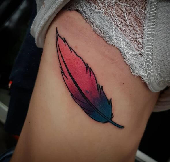 Tatuajes De Plumas De Colores