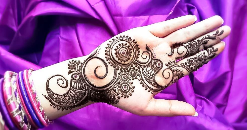 Últimos diseños de Mehndi para manos