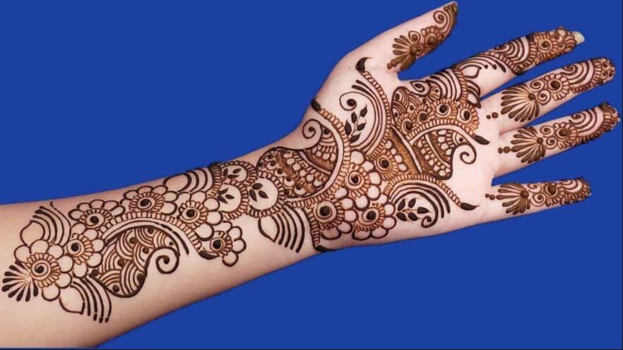 Diseños Mehndi para manos estilo árabe 2018