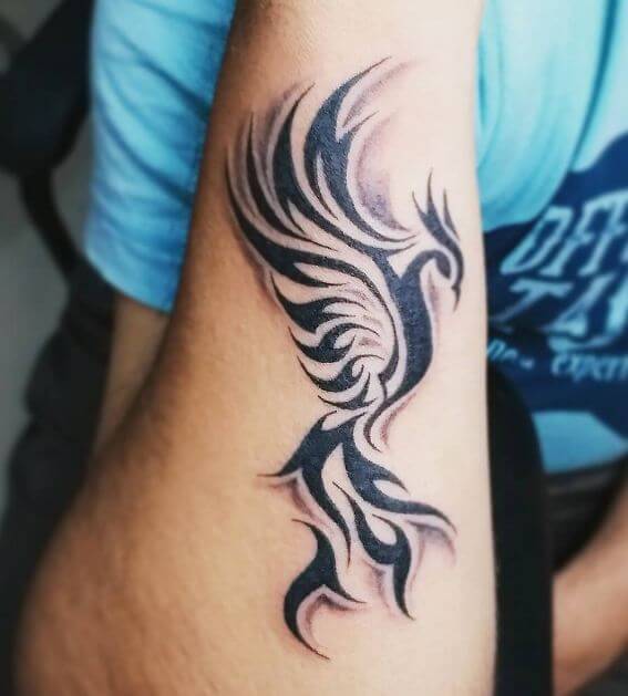 Tatuaje De Fénix Tribal