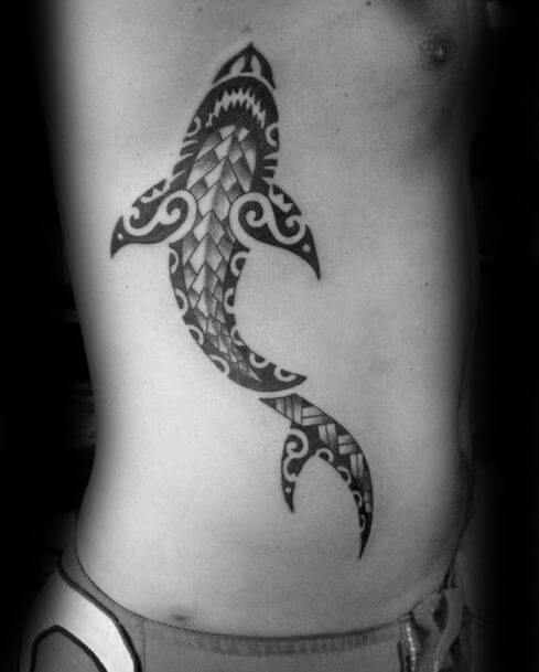 Tatuaje De Tiburón Tribal