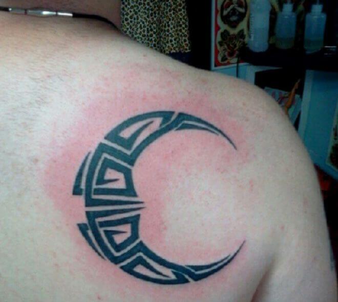 Tatuaje De Luna Tribal