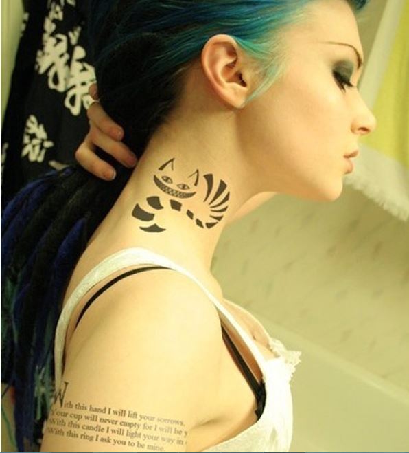Tatuajes De Gato En El Cuello Para Mujeres