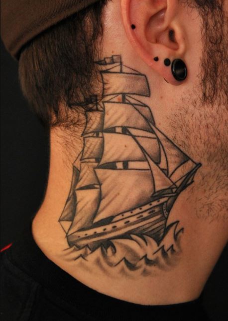 Tatuajes De Barcos En El Cuello