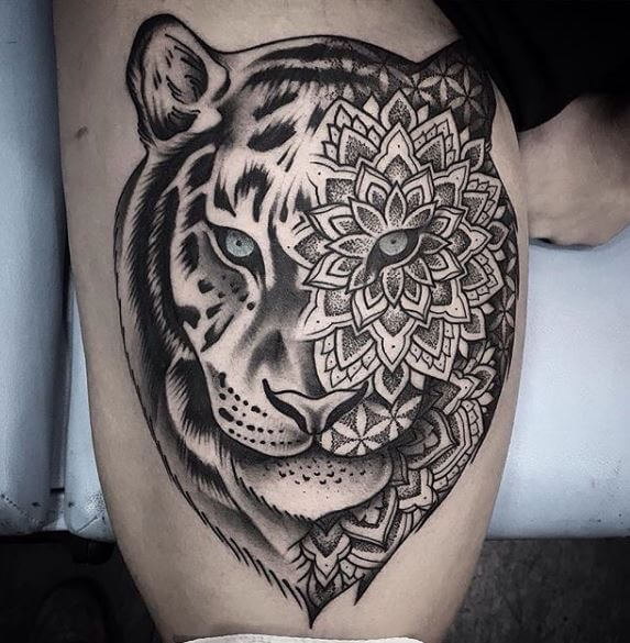 Tatuaje de tigre en el brazo 11