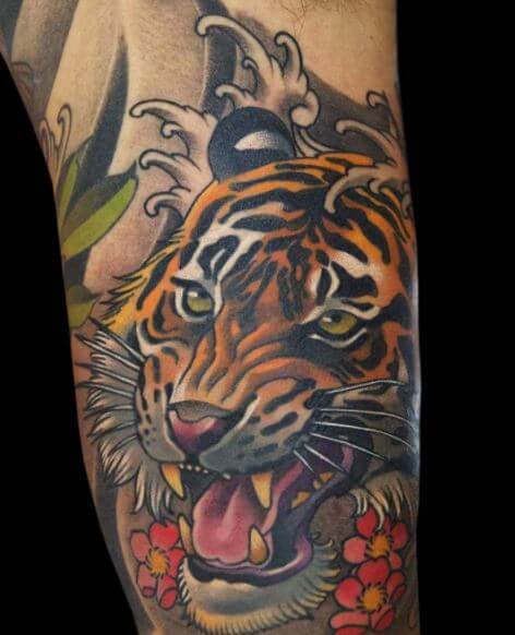 Tatuaje de tigre en el brazo 18