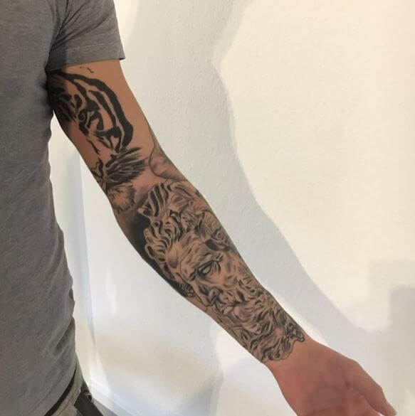 Tatuaje de tigre en el brazo 27