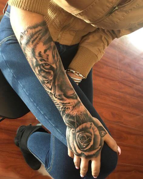 Tatuaje De Tigre En El Brazo