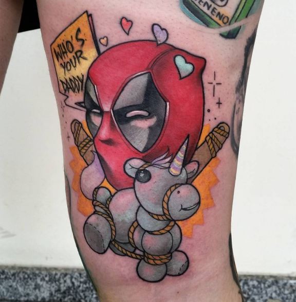 Tatuaje De Deadpool Y Unicornio