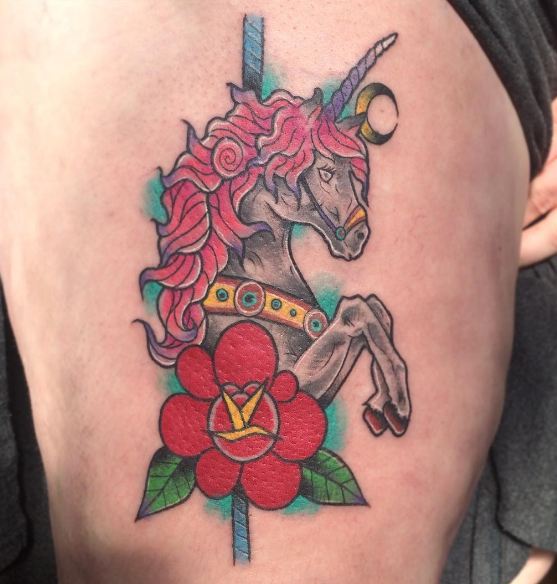 Flor Con Tatuajes De Unicornio