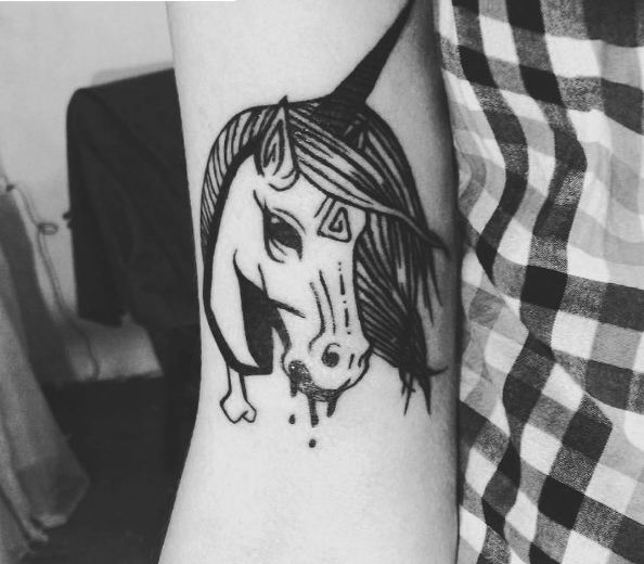 Tatuajes De Unicornio En El Brazo