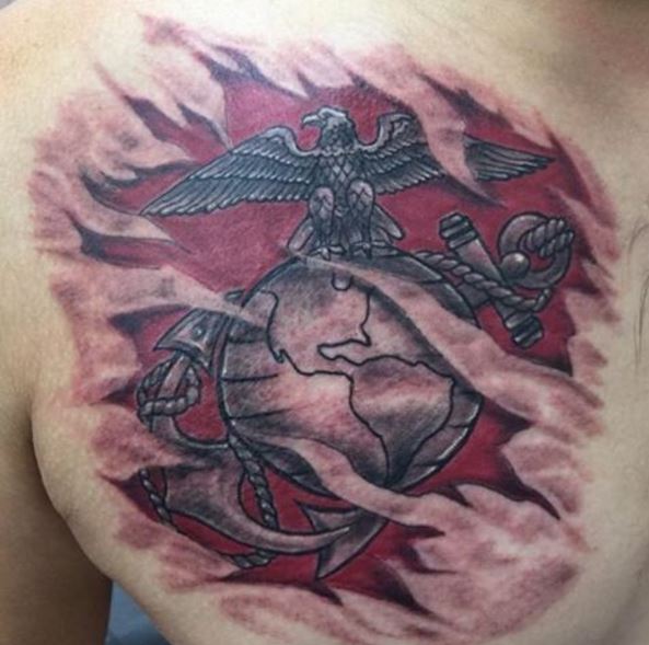 Política de tatuajes del Cuerpo de Marines para oficiales