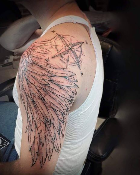 Tatuaje de ala en el brazo 13