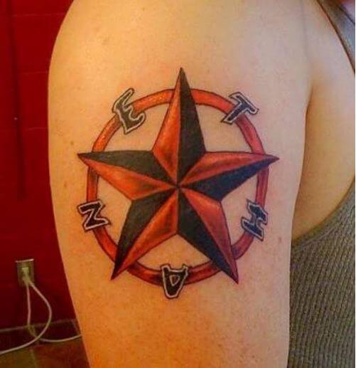 Tatuaje De Estrella Náutica