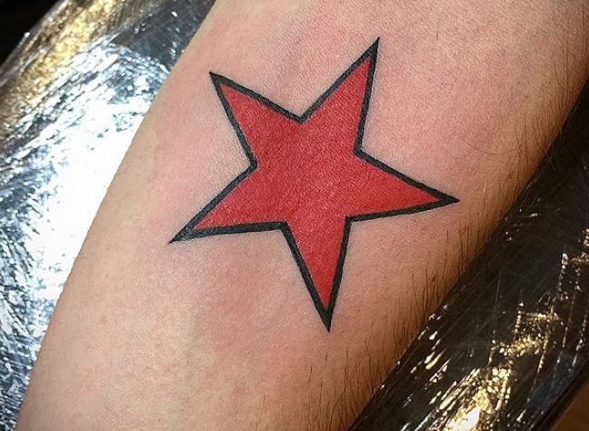 Tatuaje De Estrella Roja