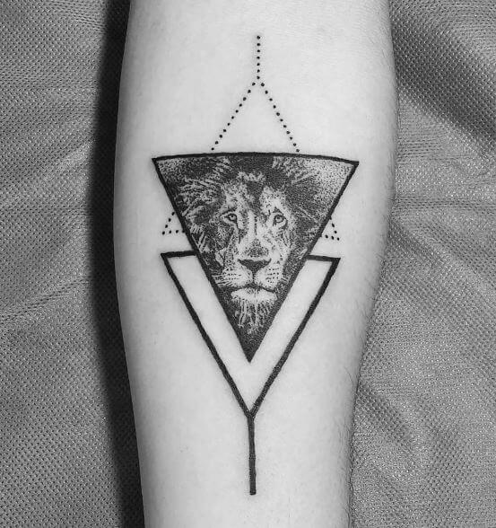 Diseño e ideas de tatuajes de triángulo de puntos