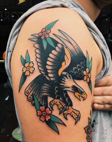 Tatuaje de águila en el brazo 2