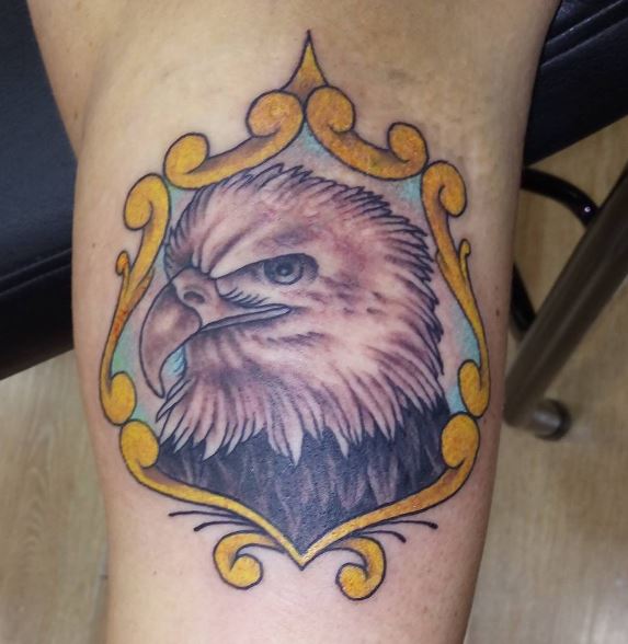 Tatuaje de águila en el brazo 7