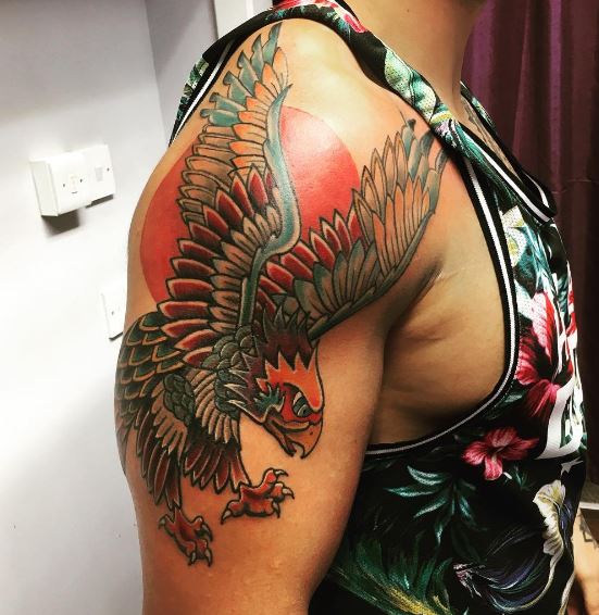 Tatuaje de águila en el brazo 10