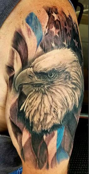 Tatuaje de águila en el brazo 25