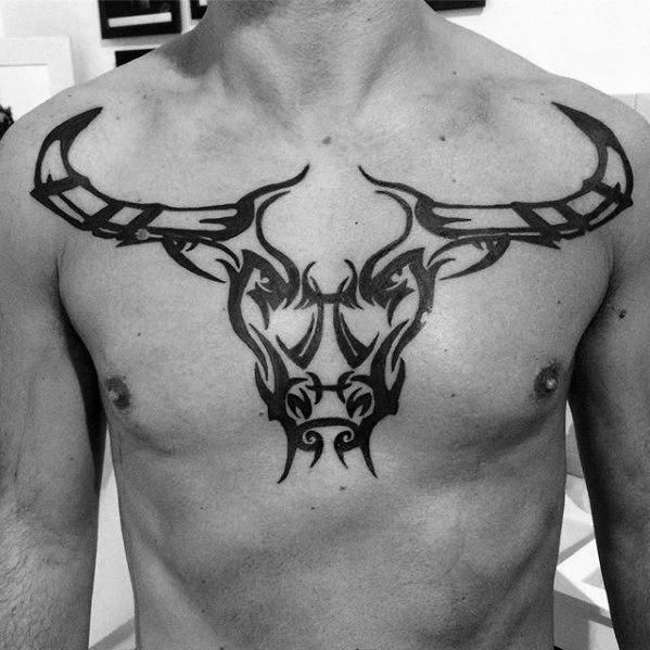 Pequeños diseños de tatuajes de toros simples (131)
