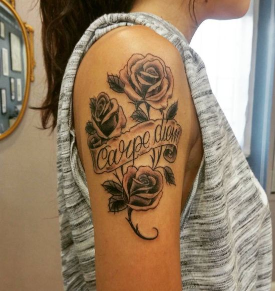 Tatuajes De Rosas Con Carpe Diem
