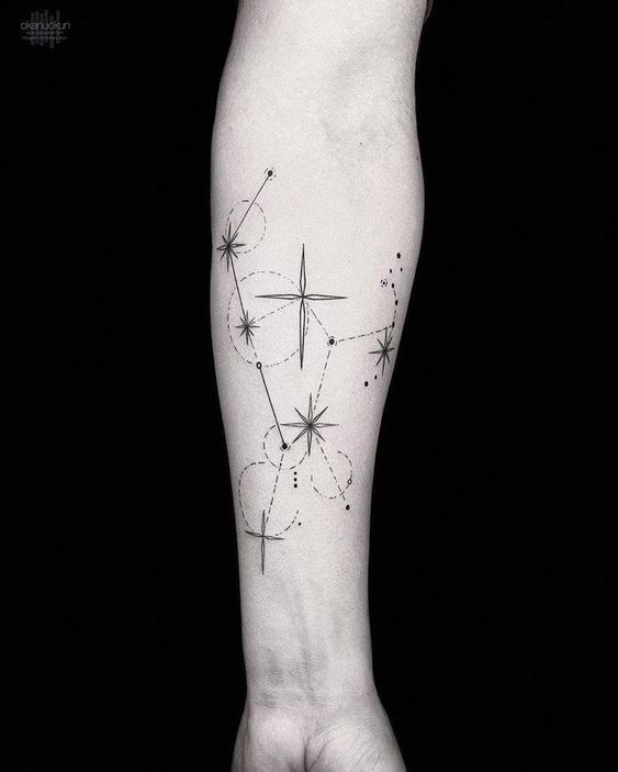 Orion Constellation Hunter Belt Nebula Diseños de tatuajes Ideas (33)