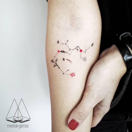 Orion Constellation Hunter Belt Nebula Diseños de tatuajes Ideas (51)