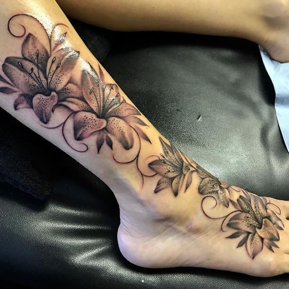Mejores diseños e ideas de tatuajes florales para niñas
