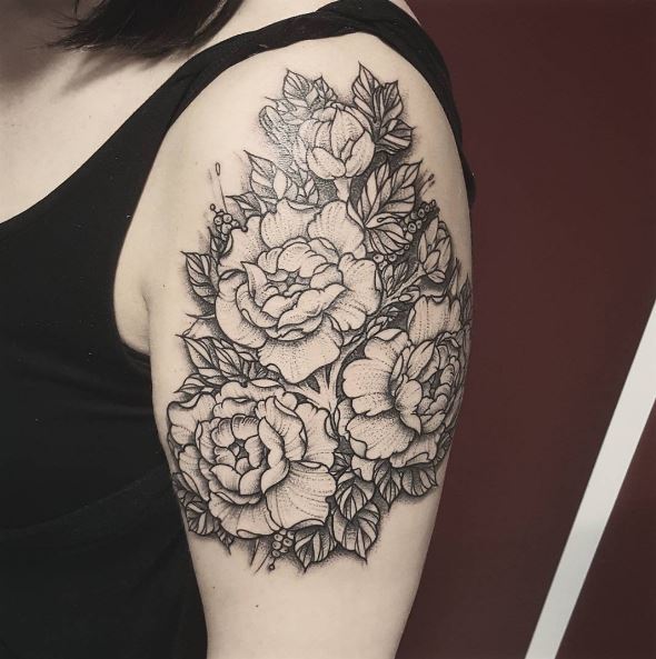Diseño de tatuajes florales para mujeres
