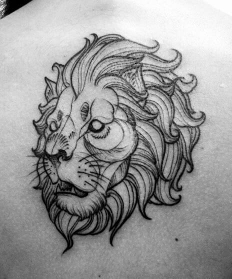 Diseño de tatuajes de leones africanos en la parte posterior