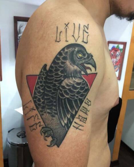 Tatuajes De Cuervos En El Bíceps