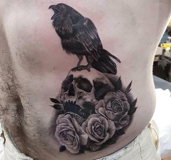 Tatuajes De Cuervos En El Estómago