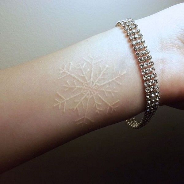 Artista del tatuaje del copo de nieve (5)