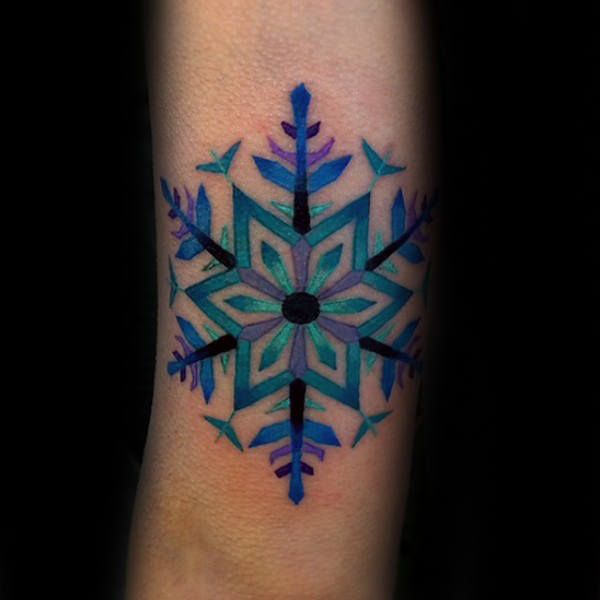 Artista del tatuaje del copo de nieve (10)