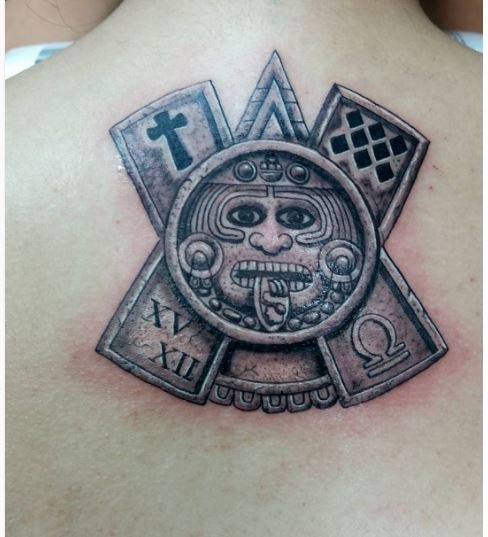 Diseño e ideas personalizados de mini tatuajes aztecas