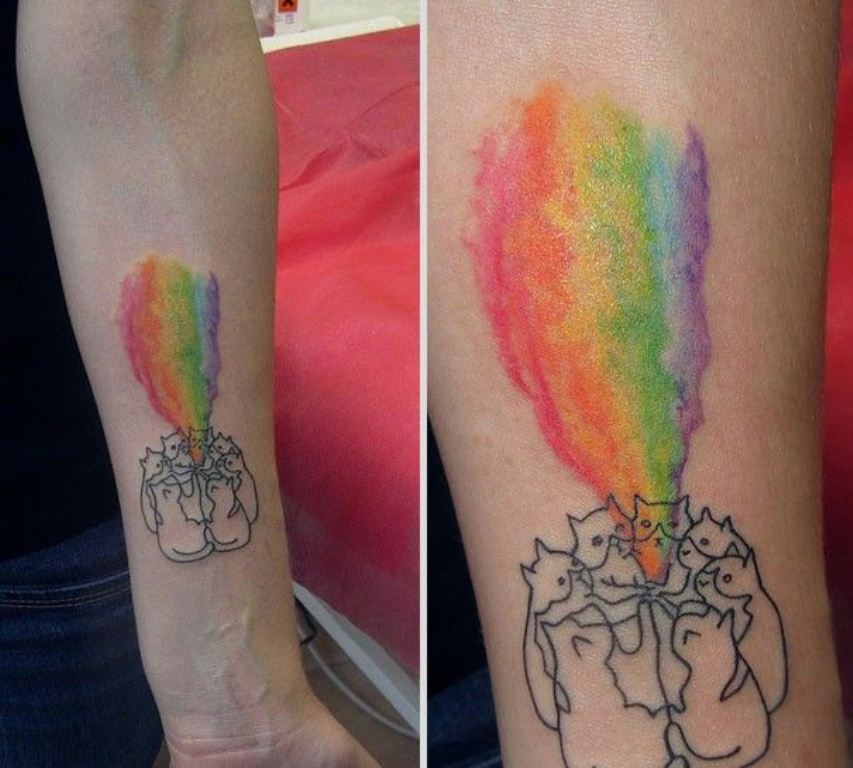 45 tatuaje de arco iris de acuarela