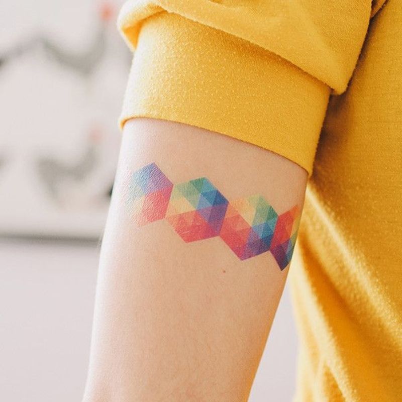 Diseños de tatuajes de arcoíris (73)