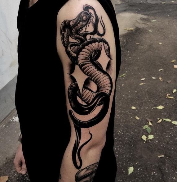 Tatuajes de serpientes tradicionales estadounidenses