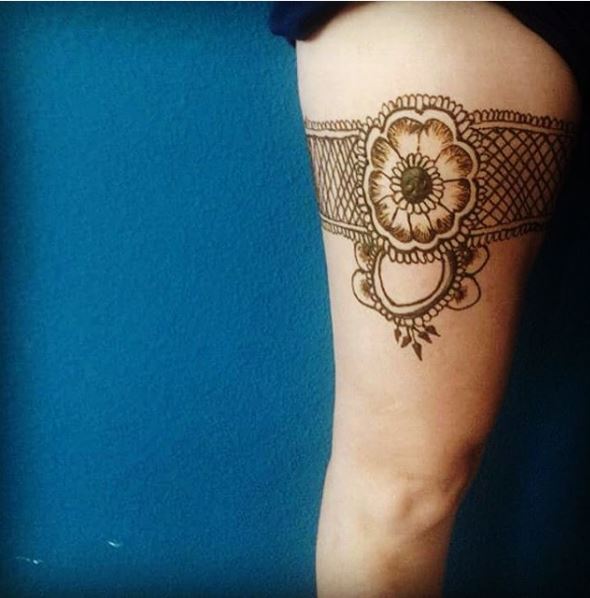 Diseño de tatuajes de henna de liga
