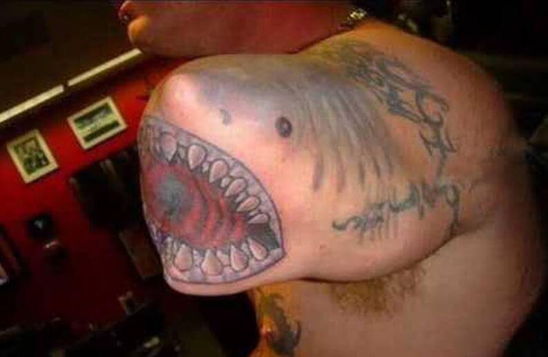 Tatuaje De Tiburón Divertido