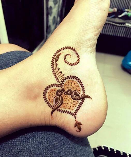 Tatuaje De Henna En El Pie