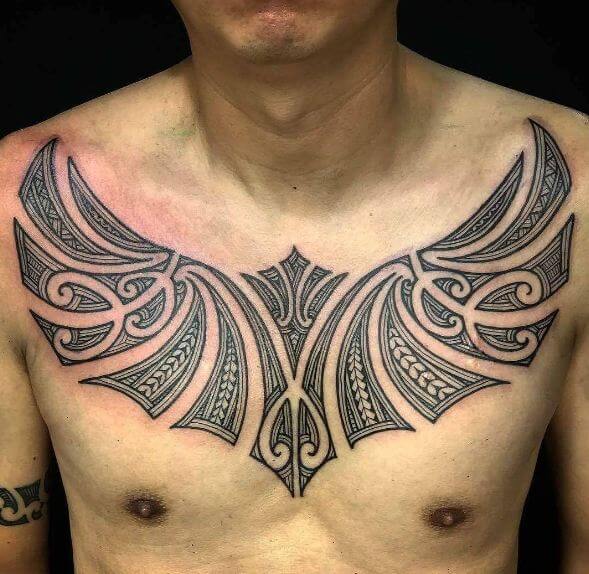 Tatuajes Maoríes En El Pecho