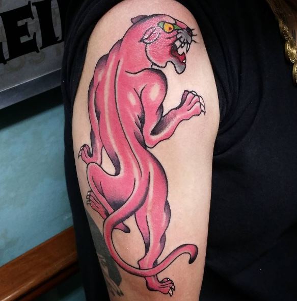 Tatuaje de pantera en el brazo 20
