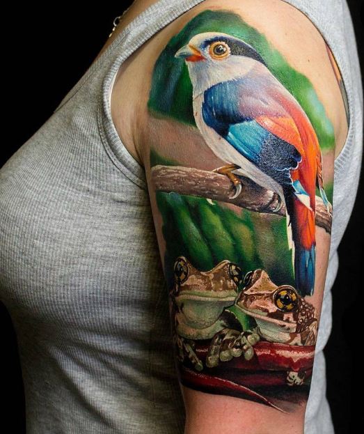 Mejores tatuajes de aves en media manga