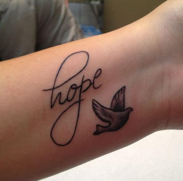 Diseño de tatuajes de esperanza y paloma